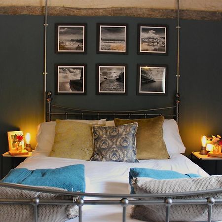 סקארבורו Boutique Fisherman'S Grade II Listed Cottage מראה חיצוני תמונה