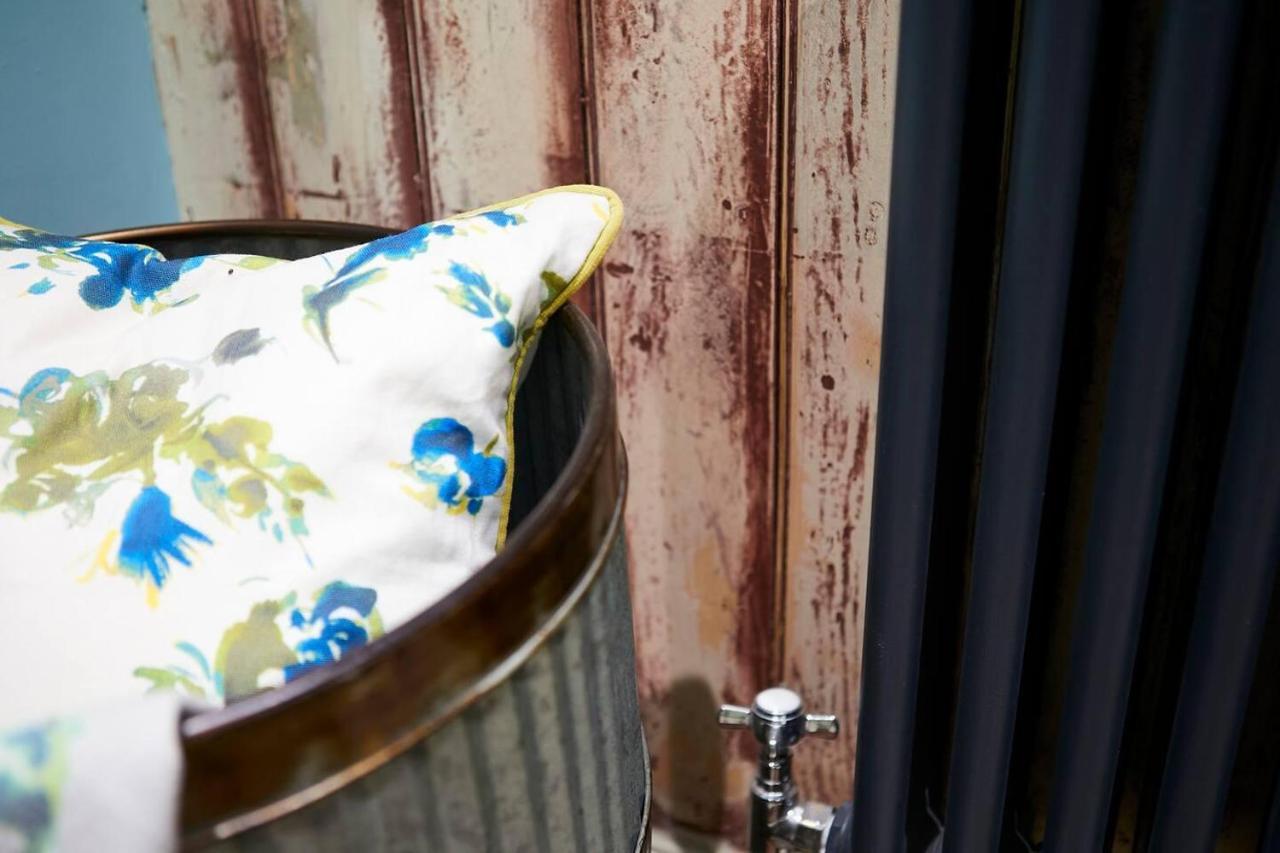 סקארבורו Boutique Fisherman'S Grade II Listed Cottage מראה חיצוני תמונה